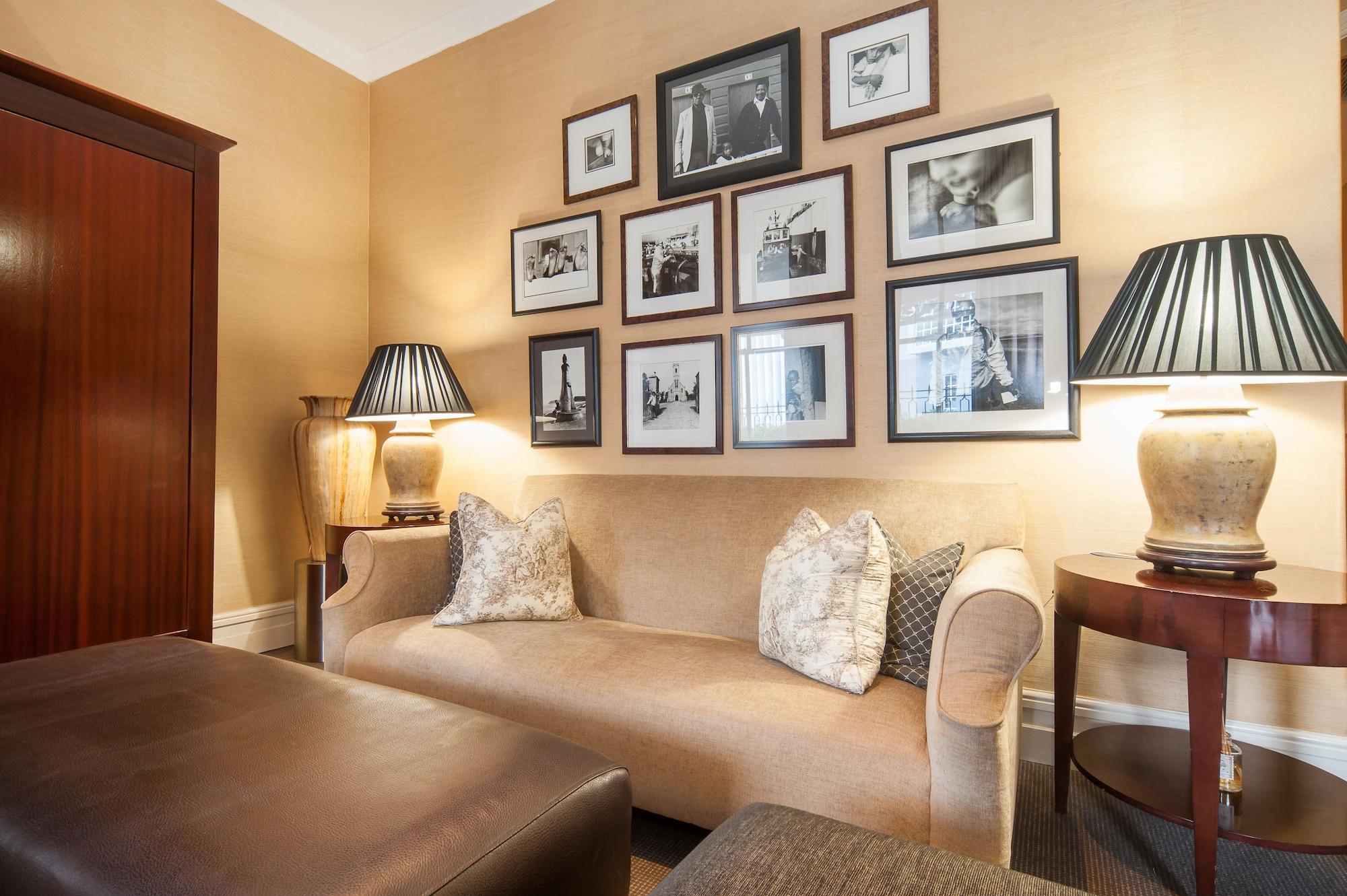 דורבן Quarters Hotel מראה חיצוני תמונה