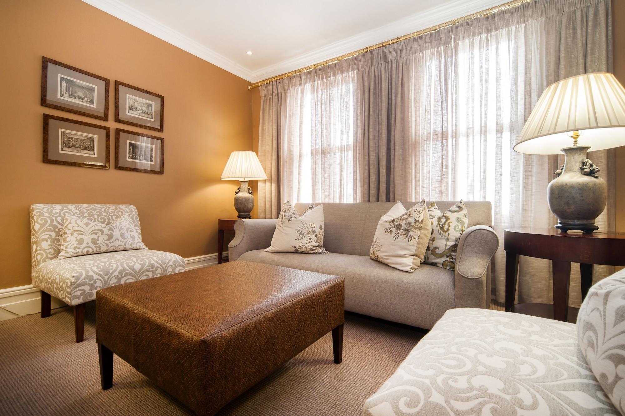 דורבן Quarters Hotel מראה חיצוני תמונה